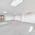 Lake View Building - Ảnh 10