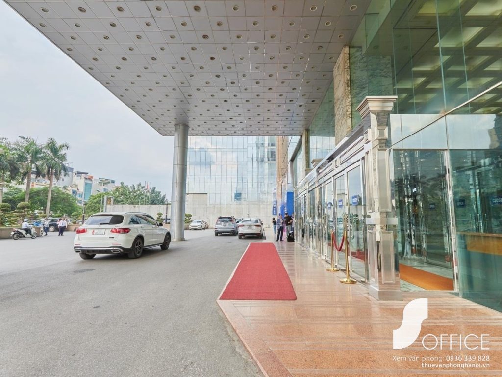 Toà nhà TTTM Grand Plaza - Ảnh 4