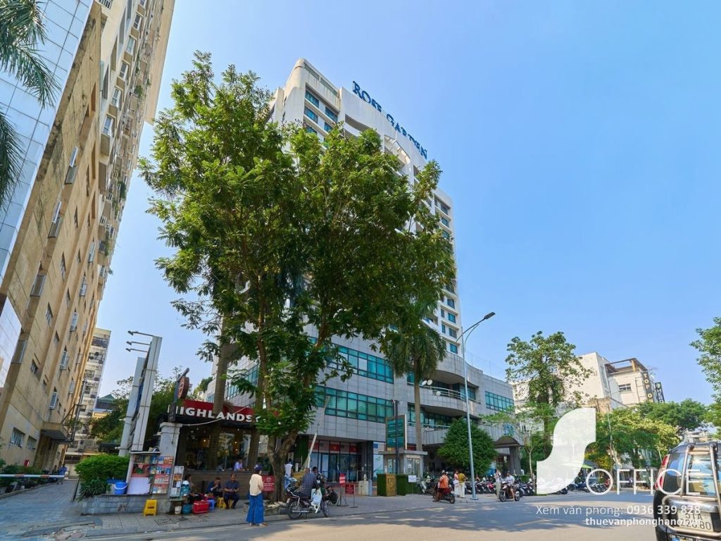 Rose Garden - Ảnh 2