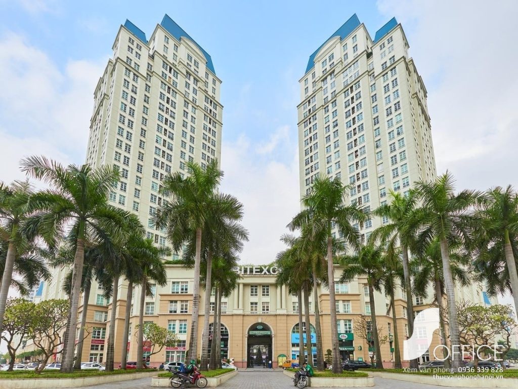 The Manor - Ảnh 1