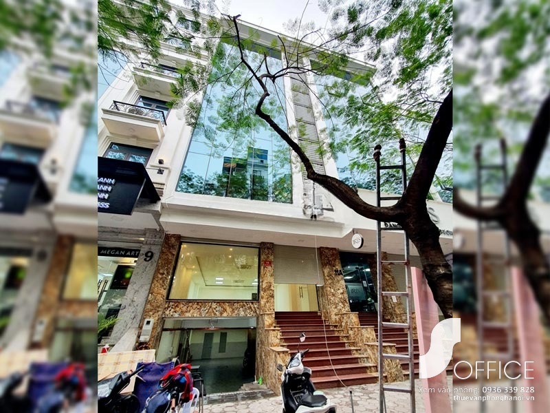 Toà nhà 11 Dịch Vọng Hậu - Ảnh 1