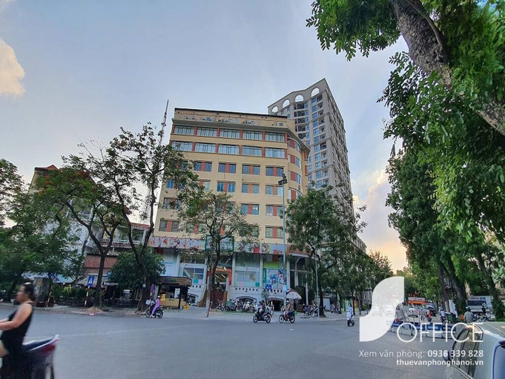 Tòa nhà TTTM Vân Hồ - Ảnh 2